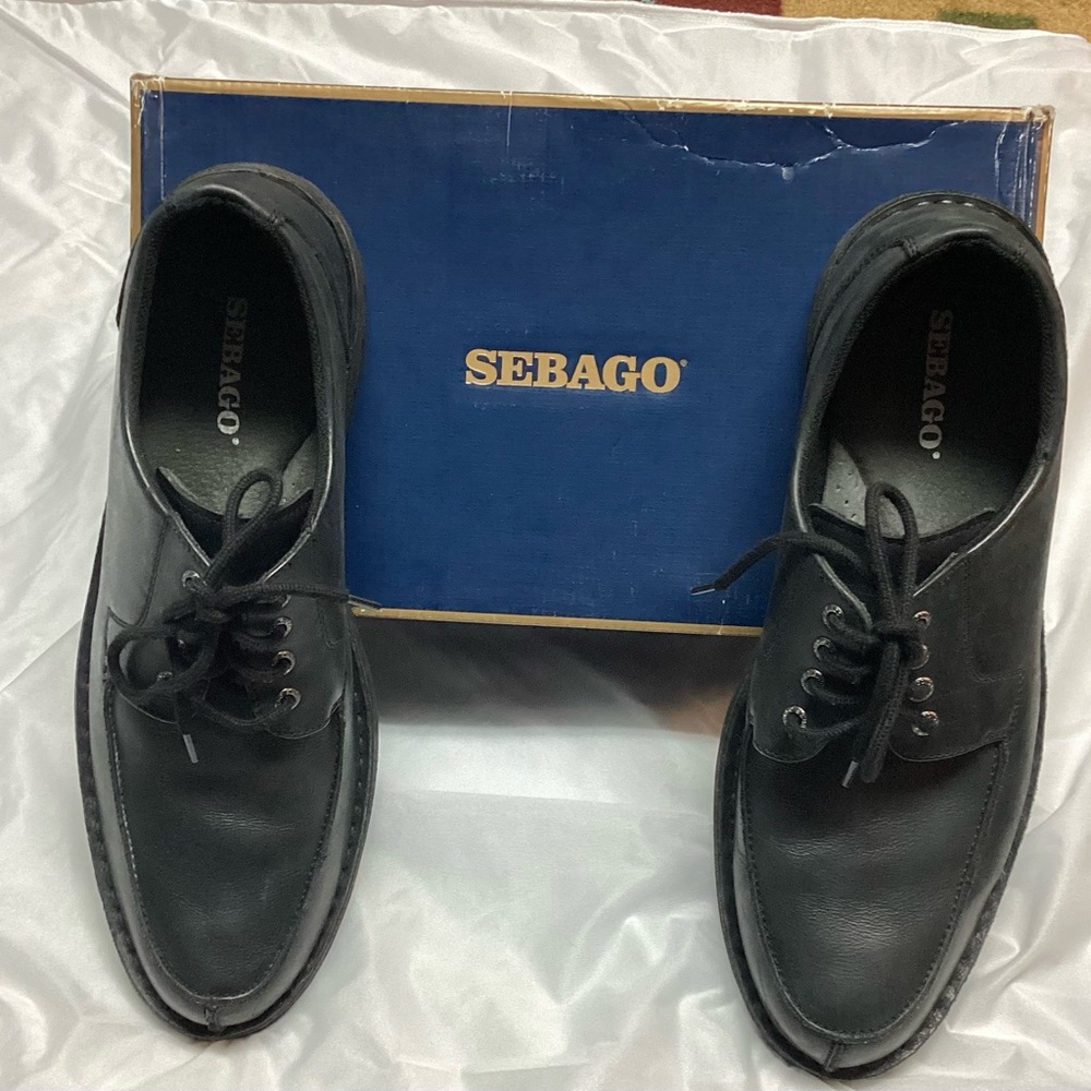 Sebago "Metcalf Algonqun" Black Split Toe 4-Eye Oxfords. Men's 13M